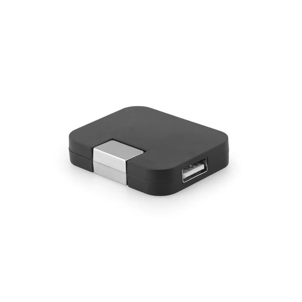 Hub USB 4 Portas Jannes preto em plástico fosco com detalhe prateado em perspectiva sobre fundo branco